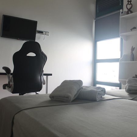 Hedera Apartment Candeleda Bagian luar foto
