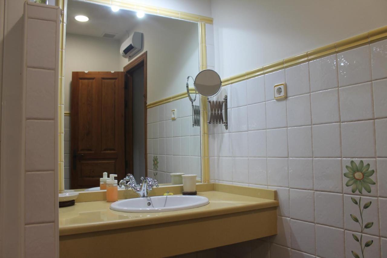 Hedera Apartment Candeleda Bagian luar foto